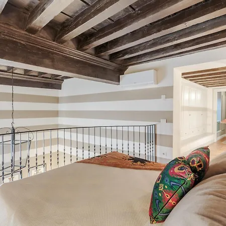Casa Edgar, Elegant And Classy First Floor Appartement
