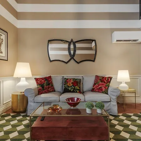 Casa Edgar, Elegant And Classy First Floor Appartement